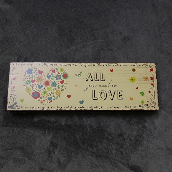 Love Room decor sign - Picture 1 of 1